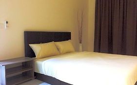 By The Sea @ Luxury Suites, Batu Ferringhi